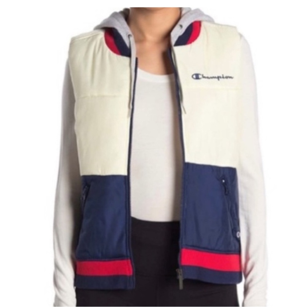 Champion Stadium Puffer Hooded Vest